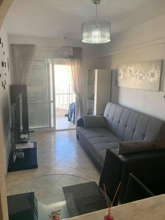 Luxury Beach Apartment 또레비에하 외부 사진