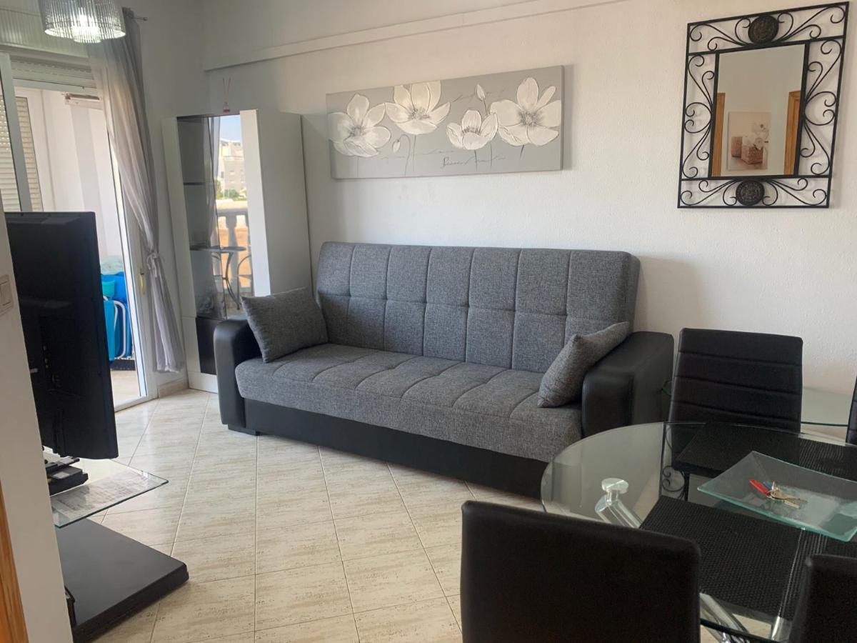 Luxury Beach Apartment 또레비에하 외부 사진