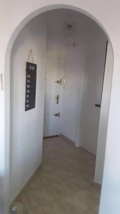 Luxury Beach Apartment 또레비에하 외부 사진
